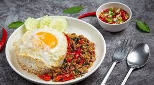 กระเพรา(หมู)+ไข่ดาว ราคา 75 บาท
กระเพราะ(ไก่)+ไข่ดาว  ราคา 65 บาท