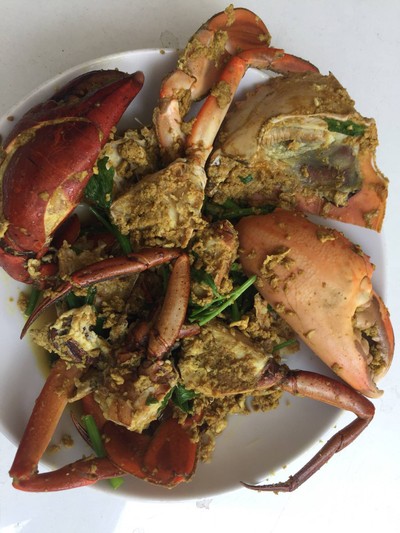 ปูผัดผงกะหรี่