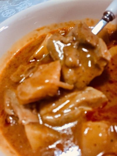 แกงมัสมั่นไก่