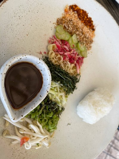 ข้าวยำ