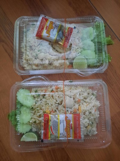 อาหาร หรือ เครื่องดื่ม