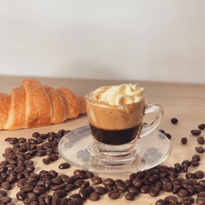 ESPRESSO CON PANNA HOT
