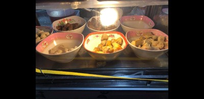 อาหาร หรือ เครื่องดื่ม