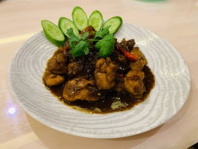ไก่รวนซีอิ๊ว