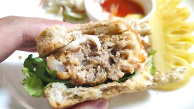 วิธีทำ แซนเกอร์หมู Sanger Pork Burger