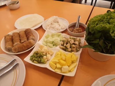 แหนมเนือง