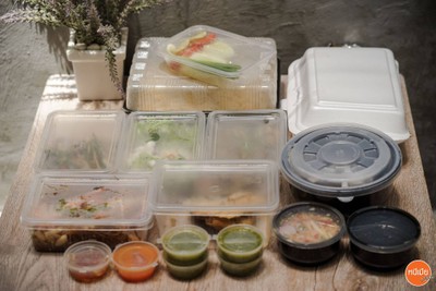 อาหาร หรือ เครื่องดื่ม