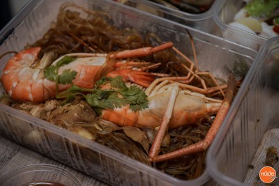 กุ้งแม่น้ำอบวุ้นเส้น