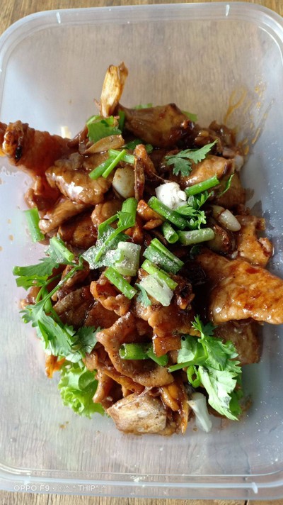 ทอดกระเทียม (เป็นกับข้าว)