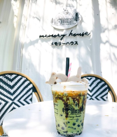 น้องหมีขี้เกียจ กับชาเขียวไข่มุก ลงตัววว