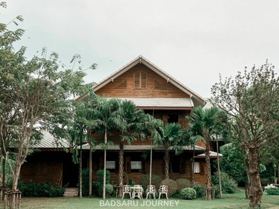 เรือนเจริญรัถ ย้ายมาจากซอยเจริญรัถ ซอย 5