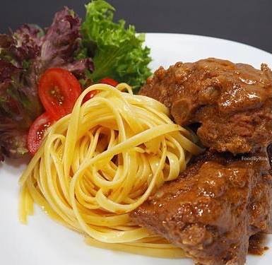 พาสต้าซี่โครงหมูอบ