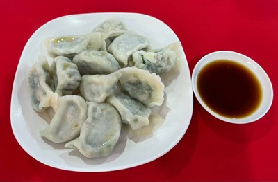 เก๊ยวต้ม ใส้กุยช่าย