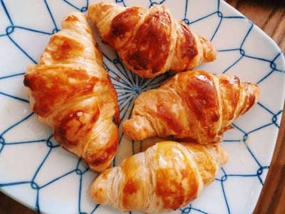 10 Pieces of Mini Croissant