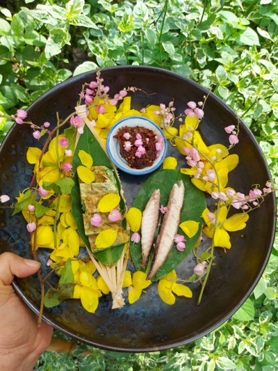 ไข่เจียวดอกคูณ