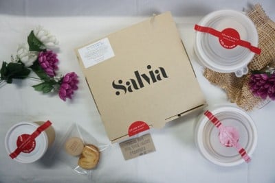 อาหาร หรือ เครื่องดื่ม