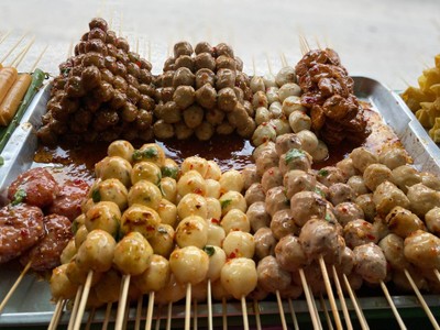 อาหาร หรือ เครื่องดื่ม