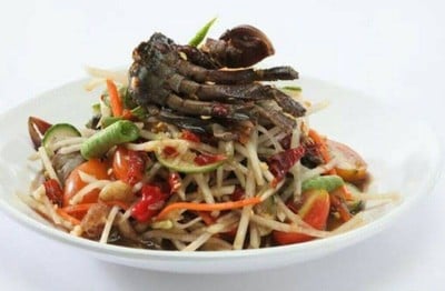 เมนูของร้าน ส้มตำยายหนู ชอยลือชา