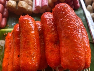 ไส้กรอกข้าวแดง