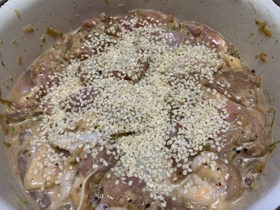 วิธีทำ ไก่ห่อใบเตย (หม้อทอดไร้น้ำมัน) วิธีทำ ไก่ห่อใบเตย (หม้อทอดไร้น้ำมัน)