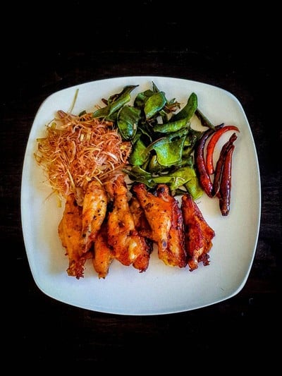 ไก่ทอดนักยิ้ม