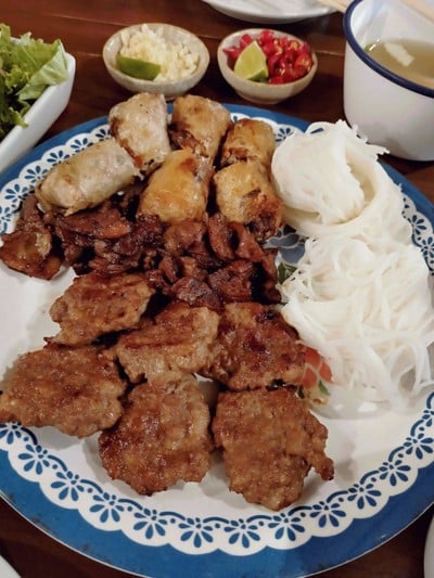 เมนูของร้าน Eat Viet TTN avenue