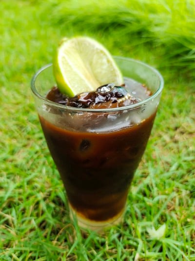 วิธีทำ กาแฟดำน้ำผึ้งมะนาว (Honey Lime Black Coffee) วิธีทำ กาแฟดำน้ำผึ้งมะนาว (Honey Lime Black Coffee)