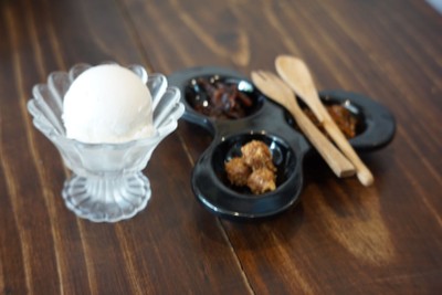 ไอศครีมข้าวแช่