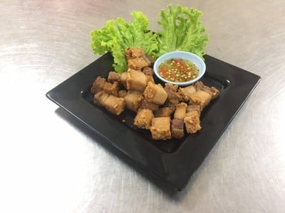 ร้านข้าวต้มเลี่ยงเฮง ร้านเดียว ไม่มีสาขาจ้า