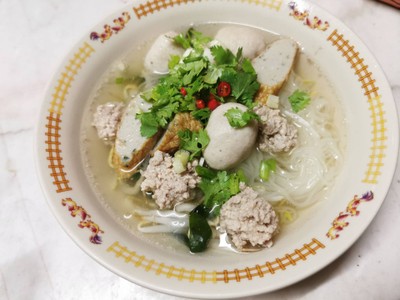 วิธีทำ ก๋วยเตี๋ยวน้ำหมู วิธีทำ ก๋วยเตี๋ยวน้ำหมู