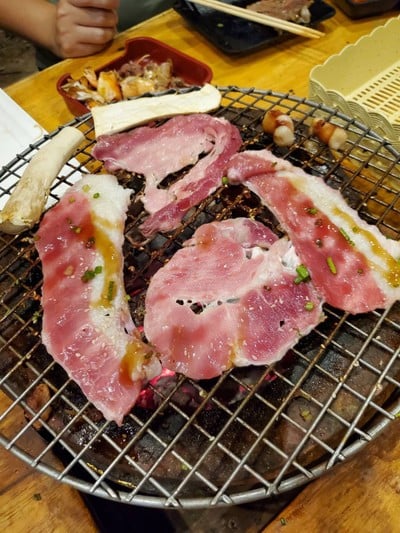 เมนูของร้าน ยักษ์กินเนื้อ บุฟเฟ่ต์ปิ้งย่าง