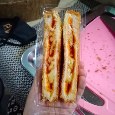 แซนวิชทอดไส้พิซซ่าชีสล้วน