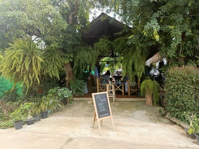 หน้าร้าน แซ่บในหลืบ at โต้งน้อย by Jacky