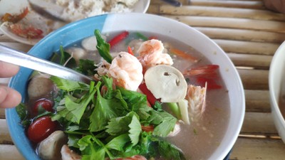 ต้มยำกุ้ง