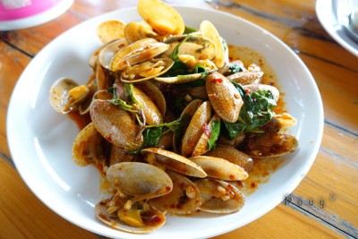 หอยลายผัดพริกเผา