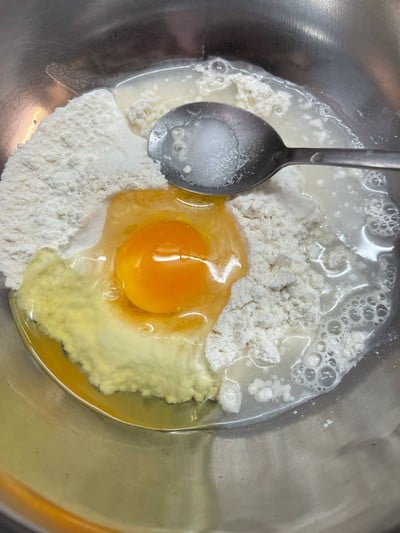 วิธีทำ กระเจี๊ยบเขียวชุบแป้งทอด 