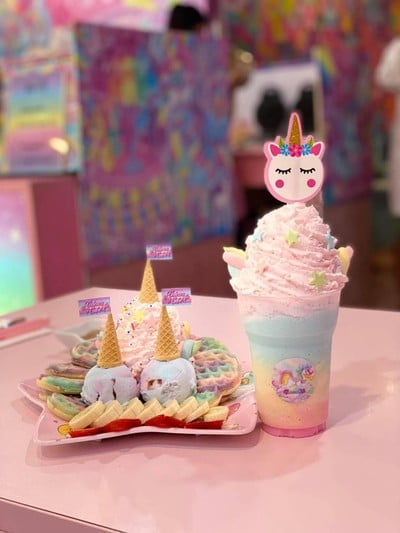 Unicorn Café สาทร