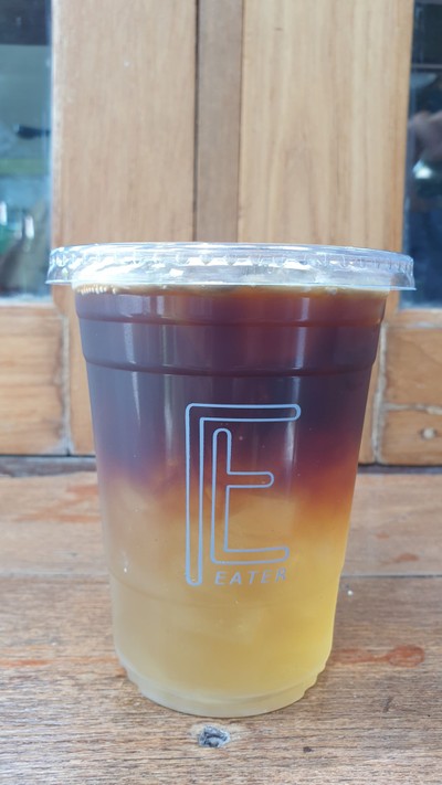 อเมริกาโน่xน้ำตาลมะพร้าว(เย็น)