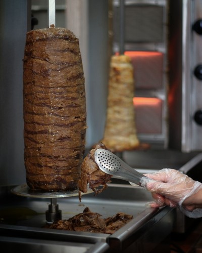 อาหาร หรือ เครื่องดื่ม