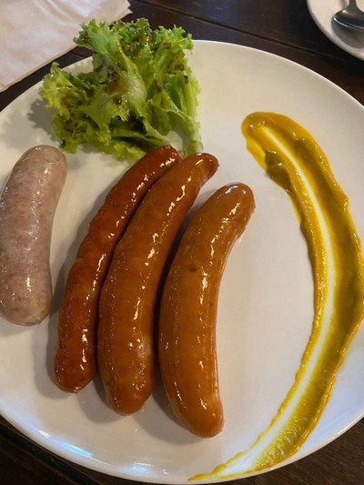 ไส้กรอกรวม