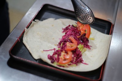 อาหาร หรือ เครื่องดื่ม