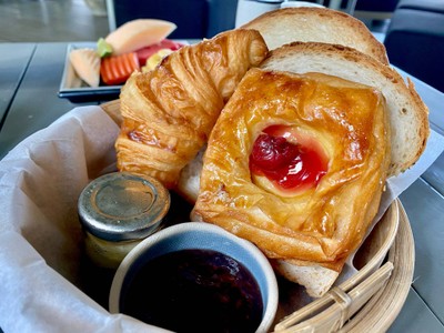 BAKERY BASKET