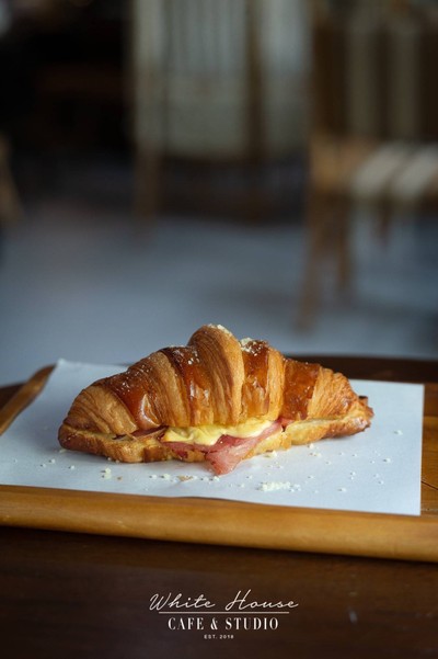 เมนูของร้าน white house cafe & Studio