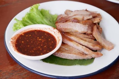 คอหมูย่าง