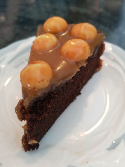 Macadamia Mocha Cake