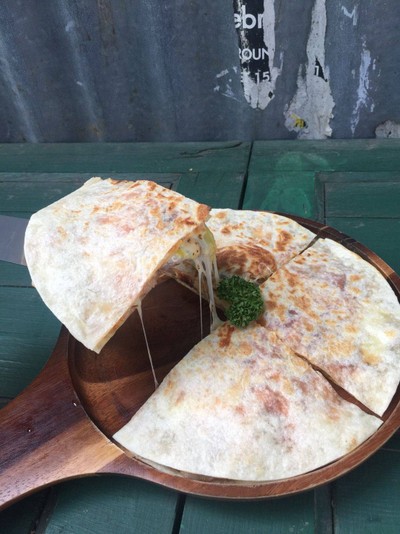 ตอติญ่าพิซซ่า ไก่