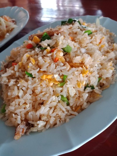 ข้าวผัดปู