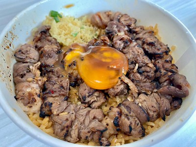 ข้าวหน้าเนื้อ M