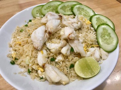 ข้าวผัดปู