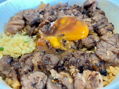 ข้าวหน้าเนื้อ M
